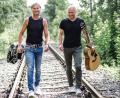 Bild: exb/Thomas Obermeier
Sie nennen sich "Zwoa Achterl - bitte!" Das Duo gibt am 20. Juni ein Konzert im Mulzer Hof.