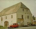 Archivbild: sh
Die erste einfache Kaolinschlämme, der Poppn-Stodl an der Ecke Auf der Loh/Dr.-Carl-Eibes-Straße, das spätere Rot-Kreuz-Haus, war 1833 der Geburtsort der Schnaittenbacher Kaolinindustrie.