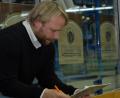 Bild: gb
Florian Zellner, Rekordspieler der Blue Devils, geht beim Eishockey-Oberligisten ins fünfte Jahr als Co-Trainer.