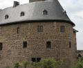 Bild: wro
In der Burg Falkenberg endet die coronabedingte Schließung nur zum Teil. Zum 1. Juli startet der Hotel- und Tagungsbetrieb.