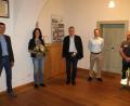 Bild: Stadt Tirschenreuth/exb
Gertrud Schmid-Betz feierte Dienstjubiläum bei den Stadtwerken Tirschenreuth. Im Bild: Stadtwerkeleiter Thomas Kraus, Gertrud Schmid-Betz, Bürgermeister Franz Stahl, Leiter der Hauptverwaltung Markus Bergauer und Personalrat Thomas Schüssler (von links).