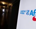 Bild: Sven Hoppe
Das Logo der AfD hängt in einem Flur des bayerischen Landtags.