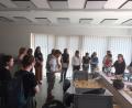 Bild: awo
Im Rahmen eines Intensivseminars konnten sich Professor Stefan Breitling und die Studenten des Kompetenzzentrums Denkmalwissenschaften und Denkmaltechnologien der Universität Bamberg vom geballtem Fach- und Handwerkerwissen an der Baustelle des Königshofs Karl IV. in Bärnau überzeugen.