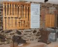 Bild: akp
Eine Ausstellung bei der Hammerschänke in Lukahammer bei Oberviechtach gibt Einblick in die Eisenverarbeitung im Mittelalter.