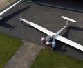 Bild: Walter Schmidt, LSG Amberg/exb
Eine Drohne macht die ungewöhnliche Perspektive möglich: So tief überfliegen die Amberger Piloten ihren Platz in Amberg üblicherweise nicht.