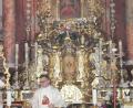 Bild: ads
Kein Bischofsbesuch und auch keine Lichterprozession: Pater Seraphin (links) und Dekan Markus Brunner beendeten das Bergfest mit einem Gottesdienst.