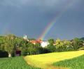 Bild: Regina Royer
Regenbogen trifft auf die Sulzbacher Altstadt.