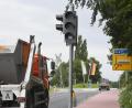 Bild: Gabi Schönberger
Die Ampel beim Kreisverkehr unterhalb der DJK soll in Kürze ans Stromnetz angeschlossen werden.