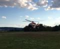 Bild: eld
Schwere Brandverletzungen am Kopf hat ein vier Jahre altes Mädchen erlitten. Es hatte sich mit einem Feuerzeug offenbar die Haare angezündet. Es wurde mit dem Hubschrauber in eine Spezialklinik geflogen.
