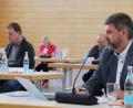 Bild: Thomas Dobler
Wie der neue Marktrat nun informiert wurde, kommt das Dorf Deiselkühn um eine aufwendige Schutzmaßnahmen vor einem möglichen Jahrhundert-Hochwasser herum. Selbst wenn es zu so einer Überschwemmung käme, würde sie kaum Schäden verursachen, revidierte das Wasserwirtschaftsamt Weiden seine frühere Einschätzung.