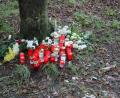 Bild: sne
Blumen und Kerzen erinnern an den verstorbenen 17-Jährigen.