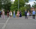 Bild: jr
Die zehn besten Absolventen des Abiturjahrgangs des Otto-Hahn-Gymnasiums mit (von links) Rebecca Schünzel, Schulleiter Stefan Niedermeier, Miriam Andritzky, Nicole Fiedler, Maya Kastner, Johanna Rasp, Sophie Müller, Leonie Gräf, Maximilian Schindler, Maria König und Andreas Seifert.