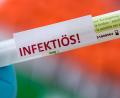 Bild: Hendrik Schmidt/dpa
Die Probe für einen Coronatest.
