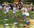 Bild: gb
Zum Abschluss des Kindergartenjahres feierte die Regenbogen-Kindertagesstätte in Beidl eine Andacht im Garten des Kita. Alle Besucher wurden wegen Corona registriert und die Eltern mussten ihre Stühle selbst mitbringen.