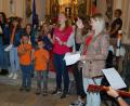 Bild: az
Der Kolping-Kinderchor erfreut mit seinem frischen, zuweilen gestenreichen Gesang.