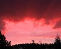 Bild: za
Der Himmel rund um Weiden zeigt sich am Sonntagabend von seiner mystischen Seite.