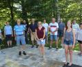 Bild: soj
Das Foto zeigt den in der Gründungsversammlung gewählten Vorstand des Fördervereins Freibad Selingau. Von links: Judith Zaus, Landtagsabgeordneter Tobias Reiß, Vorsitzender Bernd Würstl, Alexander Heinl, Walter Fischbach, Sandra Serfling, Bürgermeister Wolfgang Söllner, Thomas Graf, Josef Söllner, Lena Reichenberger, Michael Sticht und Tina Reichenberger.