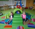 Bild: flm
Die Kinder im Kinderhaus St. Michael fühlen sich auf der neuen Spiel- und Bewegungsinsel schon jetzt pudelwohl.