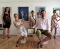 Bild: ubb
Chefin Gisela Fanck-Reiter sowie ihr Team Ewa Pankowska, Gulsah Yurdakul, Ulirch Riedl und Teresa Bühring (von links) freuen sich auf viele Besucher, die sich für ihre kleine Kunstpräsentation in den Räumen des Architekturbüros interessieren.
