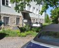 Archivbild: ws
In die Kfz-Zulassungsstelle in Tirschenreuth kommt man vorerst weiterhin nur nach Termin.