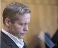 Bild: Boris Roessler/dpa
Stephan Ernst gestand am Mittwoch, den tödlichen Schuss auf Walter Lübcke abgegeben zu haben.