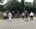 Bild: soj
Der neue Vorstand der Dorfgemeinschaft Hermannsreuth (von links): Organisationsleiterin Andrea Philbert, Kassiererin Martina Sticht, Vorsitzender Rudi Philipp, Chronikführerin Melanie Pöllath, Schriftführerin Irene Pöllath und stellvertretender Vorsitzender Michael Philipp mit Bürgermeister Wolfgang Söllner.