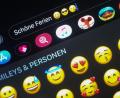 Symbolbild: Jörg Carstensen/dpa
Mittlerweile gibt es schon über 3000 verschiedenen Emojis. Und bald sollen noch welche aus dem Fichtelgebirge dazukommen.