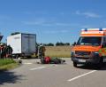 Bild: dob
Ein 56-jähriger Biker aus Neustadt/WN kommt bei einem Unfall in der Nähe von Eslarn zu Schaden. Allerdings hat er Glück im Unglück und kommt nach ersten Feststellungen mit mittelschweren Verletzungen davon. Er wurde in stationäre Behandlung in die Klinik verbracht.