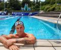Bild: Lowak
Noch ist Martin Riedl entspannt. Am Sonntag wird sich das aber ändern, wenn er in den frühen Morgenstunden zu seinem ganz privaten Ironman startet. Um 7 Uhr morgens geht's im Freibad Pleystein ins Wasser.