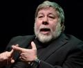 Bild: Steffen Schmidt/dpa
Apple-Mitbegründer Steve Wozniak spricht bei einer Diskussion beim Worldwebforum.