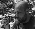 Bild: Christoph Gremmer
Verwandelt Alltags-Episoden in unterhaltsame Lektüre: Schauspieler, Kabarettist, Musiker, Schriftsteller und Biergartenphilosoph Stephan Zinner.