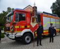 Bild: Feuerwehr Wolfring/exb
Das neue Löschfahrzeug der Feuerwehr Wolfring erhielt bei einem Gottesdienst den kirchlichen Segen.
