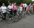 Bild: roh
Kinder und Begleiter schwangen sich aufs Fahrrad und machten sich auf zu einer rund zehn Kilometer langen Tour.