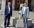 Bild: Hauer/exb
MdL Joachim Hanisch (links) traf sich mit dem neuen Oberviechtacher Bürgermeister Rudolf J. Teplitzky zum Antrittsgespräch im Rathaus.