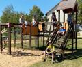 Bild: lgc
Am Kinderspielplatz in Schlammersdorf wurde bei der abwechslungsreichen Schnitzeljagd der Landjugend ein Zwischenstopp eingelegt.