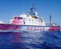 Bild: Louise Michel/dpa 
Das Rettungsschiff "Louise Michel", ein ehemaliges französisches Patrouillenboot, wird von Streetart-Künstler Banksy finanziert wird,