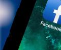 Bild: Fabian Sommer/dpa
Das Logo der Facebook-App ist auf dem Display eines Smartphones zu sehen.