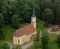 Bild: swo
Ab Sonntag steht sie wieder im Mittelpunkt, die Wallfahrtskirche auf dem Mausberg bei Gebenbach: Wegen Corona muss der große Ansturm auf das Bergfest in diesem Jahr allerdings ausbleiben.