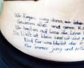 Bild: Lisa Berger
Das Tattoo an ihrer Hüfte erinnert Lisa Berger an ihren Opa.