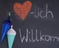 Bild: Robert Michael/dpa
"Herzlich Willkommen" zum aufregenden ersten Schultag.