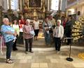 Bild: gut
Rudolf Weber stellt dem Katholischen Frauenbund Königstein die Pfarrkirche St. Johannes der Täufer vor.