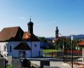 Bild: gz
Zu den ältesten Denkmälern zählen die Pfarrkirche und die Friedhofskapelle.