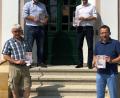 Bild: exb
Freuen sich über den erfolgreichen Start von „Demokratie & DU“ (von links) Rupert Seitz, Thorsten Hallmann und Arno Speiser und Martin Neumann.