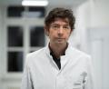 Archivbild: Christophe Gateau/dpa
Christian Drosten, der Direktor des Instituts für Virologie an der Berliner Charité, war ins Visier der „Bild“ geraten. Der Presserat erkannte in diesem Artikel mehrere schwere Verstöße gegen die journalistische Sorgfaltspflicht.