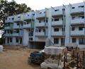 Bild: tk
Mitten im Park des ehemaligen Bundeswehrkrankenhauses ist dieser Neubau (48 Appartements) samt Tiefgarage aus dem Boden gewachsen.