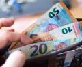 Symbolbild: Monika Skolimowska/dpa
Das Geld wird knapp in Weigendorf. Ein Antrag des Gemeinderats auf eine Bedarfszuweisung liegt schon im bayerischen Finanzministerium.