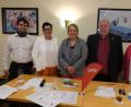 Bild: usc
Die neue Führungsspitze der Amberger SPD blickt mit Optimismus in die Zukunft. Von links Zweiter Vorsitzender Simon Seibert, SPD-Fraktionsvorsitzende Birgit Fruth, das Führungsduo Simone Böhm-Donhauser und Dieter Weiß sowie Gastrednerin Marianne Schieder.