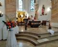 Bild: rfi
Pfarrer Wilhelm Bauer (Zweiter von rechts) und Diakon Norbert Hammerl (links) zelebrieren den Patroziniumsgottesdienst in der Pfarrkirche St. Michael.