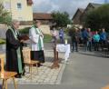 Bild: jzk
Die beiden Pfarrer Dirk Grafe und Thomas Kraus (von links) zelebrierten den ökumenischen Gottesdienst auf dem Dorfplatz in Oberndorf.