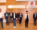 Bild: u
Seit der ersten Mitgliederversammlung ist der Vorstand der Narrhalla Hirschau komplett (von links): Martin Merkl, Holger Schwandner, Bürgermeister Hermann Falk, Christian Kellner, Karl Wiesnet, Vizepräsidentin Michaela Meier, Heidi Hirschmann, Andrea Wiesnet, Präsidentin Regina Merkl, LVO-Präsident Arthur Troidl, LVO-Archivar Manfred Enders und Annika Scheffler.